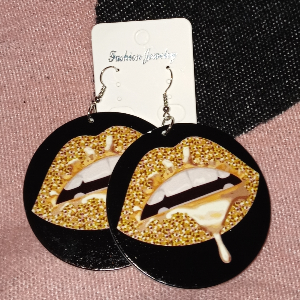 Golden Glitter Drip Lip Wooden Earrings